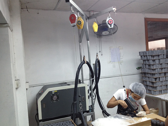  Aplicaci&oacute;n de pegado de material de m&aacute;quina adhesiva termofusible de 10KG 